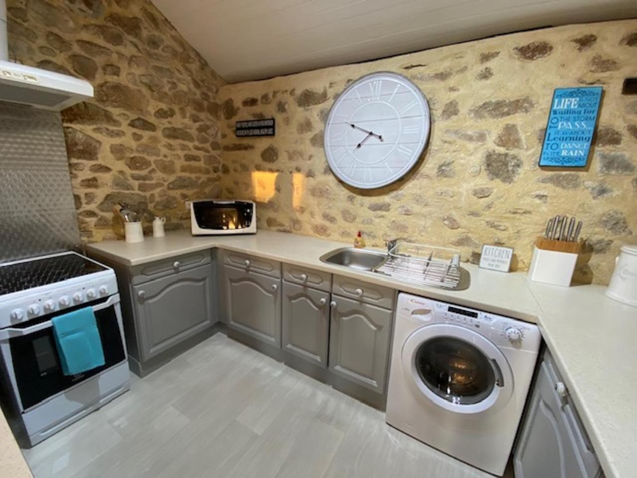 La Porcherie Saint-Mathieu ภายนอก รูปภาพ